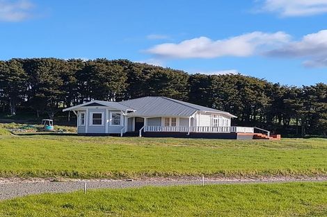 Photo of property in 137 Garbolino Road, Mangawhai, 0573