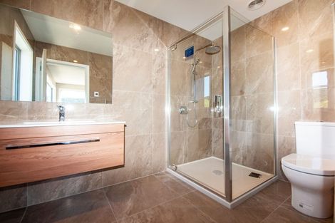 Photo of property in 166 Amesbury Drive, Churton Park, Wellington, 6037