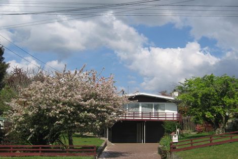 Photo of property in 15 Lynmore Avenue, Lynmore, Rotorua, 3010