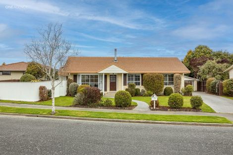 Photo of property in 83 Dunbarton Street, Redwood, Christchurch, 8051