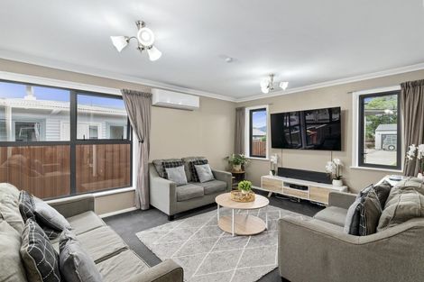 Photo of property in 14 Quinn Road, Levin, 5510