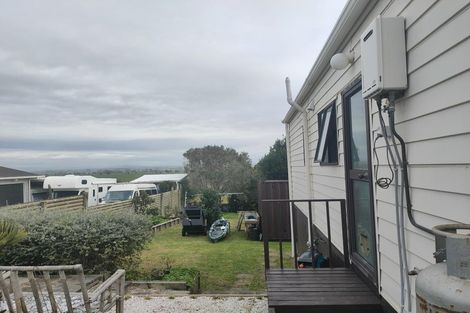 Photo of property in 186 Pukehina Parade, Pukehina, Te Puke, 3189