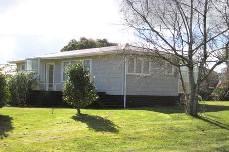Photo of property in 17 Ogilvie Road, Kinloch, Taupo, 3377