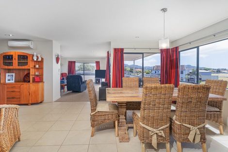 Photo of property in 1 Centreway, Pauanui, Hikuai, 3579