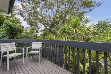 Photo of property in 4/101 Birkenhead Avenue, Birkenhead, Auckland, 0626