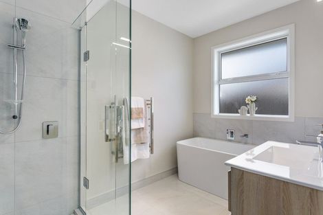 Photo of property in 32 Terry Came Drive, Cambridge, 3434