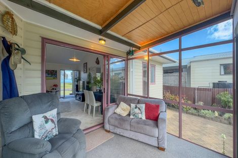 Photo of property in 6 Seaview Avenue, Te Puru, Thames, 3575