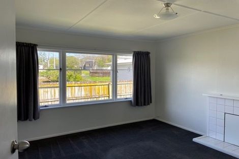 Photo of property in 7 Christmas Road, Manurewa, Auckland, 2102