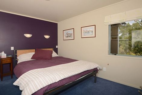 Photo of property in 1 Waterview Place, Haruru, 0204