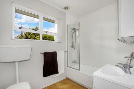 Photo of property in 101 Chichester Drive, Rosehill, Papakura, 2113