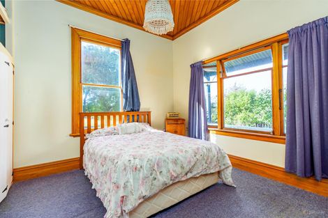 Photo of property in 70 Parsonage Road, Waimate, 7978