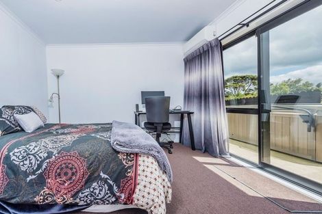 Photo of property in 11 Carnelian Court, Westgate, Auckland, 0614