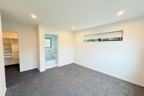 Photo of property in 14d Clairville Crescent, Wai O Taiki Bay, Auckland, 1072