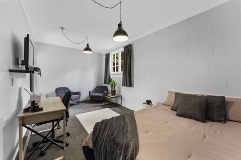 Photo of property in 15 Sunbrae Drive, Silverstream, Upper Hutt, 5019