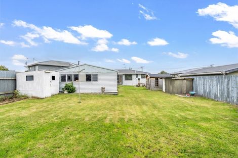 Photo of property in 52 Edinburgh Crescent, Waikiwi, Invercargill, 9810
