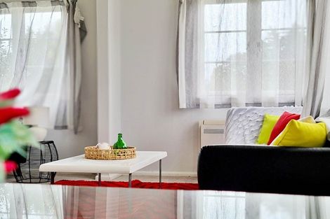 Photo of property in 1/5 Hill Road, Papatoetoe, Auckland, 2025