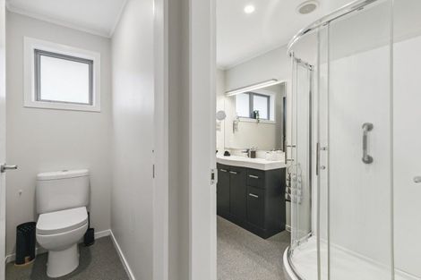 Photo of property in 13 Gipps Street, Karori, Wellington, 6012