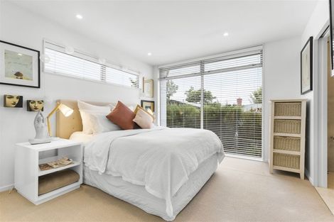 Photo of property in 71 Clare Road, St Albans, Christchurch, 8014