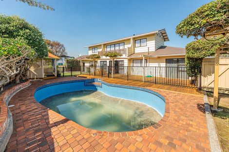 Photo of property in 12 Akepiro Place, Tawhero, Whanganui, 4501