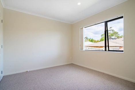 Photo of property in 54a Candia Road, Swanson, Auckland, 0614