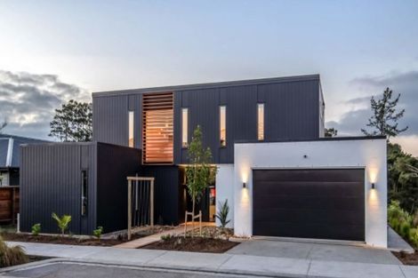 Photo of property in 19 Caples Place, Fernhill, Queenstown, 9300