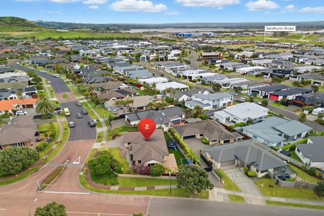 Photo of property in 2 Aranui Drive, Papamoa Beach, Papamoa, 3118
