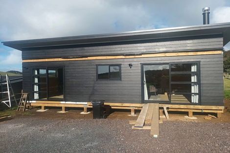 Photo of property in 65 Jamesons Esplanade, Haruru, 0204