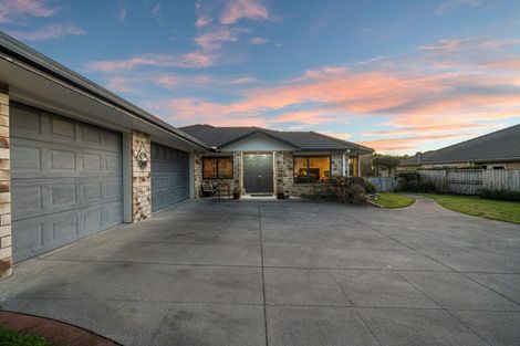Photo of property in 7 Donelle Place, Te Puke, 3119