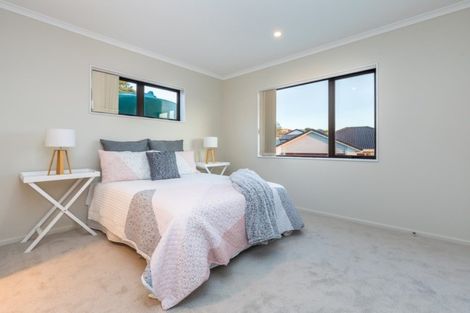 Photo of property in 75 Tiriwa Drive, Massey, Auckland, 0614