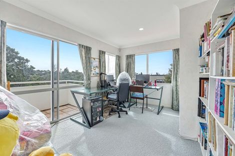 Photo of property in 10 Belvedere Court, West Harbour, Auckland, 0618