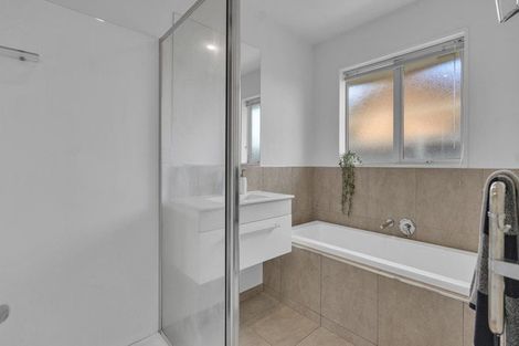 Photo of property in 16 Winfield Drive, Wigram, Christchurch, 8042