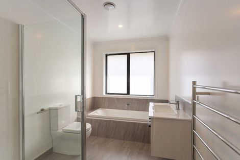 Photo of property in 49 Woodville Street, Edgeware, Christchurch, 8013