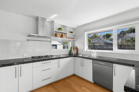 Photo of property in 3 Haslett Place, Upper Riccarton, Christchurch, 8041