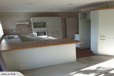 Photo of property in 8 Harvest Court, Paraparaumu, 5032