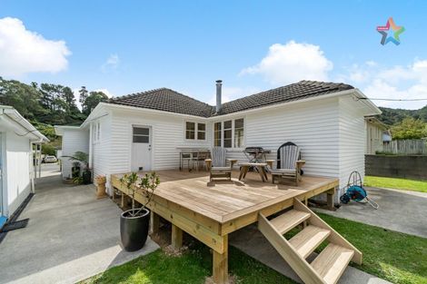 Photo of property in 30 Fleet Street, Naenae, Lower Hutt, 5011