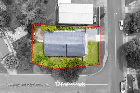 Photo of property in 8 Robson Street, Stokes Valley, Lower Hutt, 5019