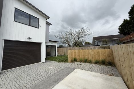 Photo of property in 13d John Walker Drive, Manurewa, Auckland, 2102