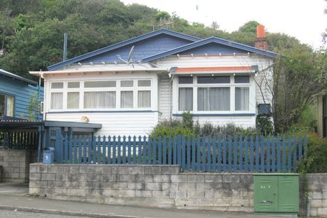 Photo of property in 5 Chaucer Road, Hospital Hill, Napier, 4110
