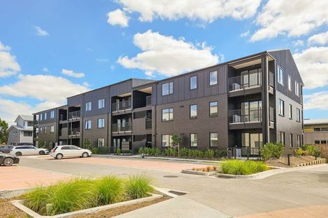 Photo of property in 106/28b Eileen Newey Place, Henderson, Auckland, 0612