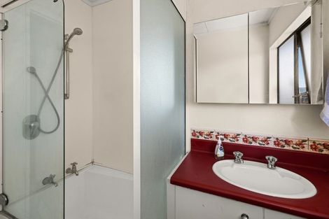 Photo of property in 703 Princes Street, Parkvale, Hastings, 4122