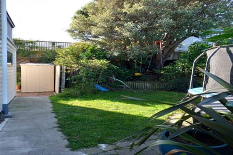 Photo of property in 8a Beach Road, Titahi Bay, Porirua, 5022