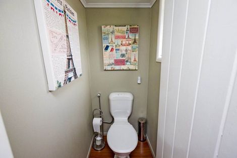 Photo of property in 6 Karaka Street, Hokowhitu, Palmerston North, 4410