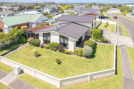 Photo of property in 30 Karamu Street, Tawhero, Whanganui, 4501