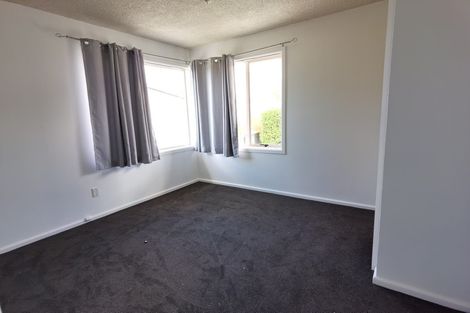Photo of property in 3 Glenora Place, Hornby, Christchurch, 8042