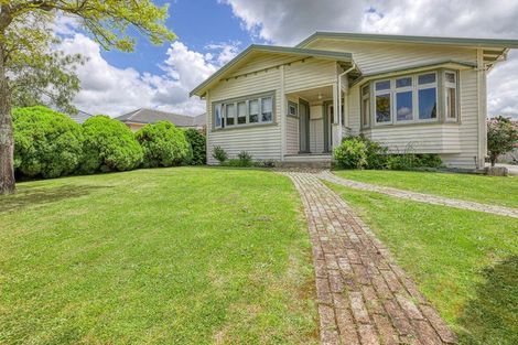 Photo of property in 102 Fraser Street, Te Awamutu, 3800