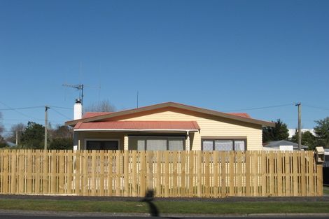 Photo of property in 104 Naylor Street, Hamilton East, Hamilton, 3216