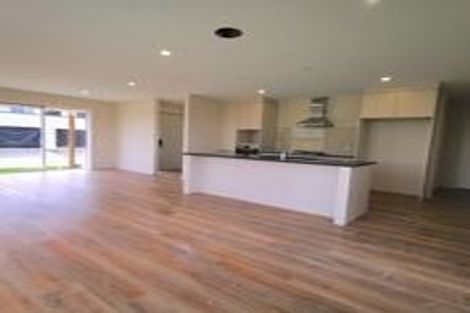 Photo of property in 17 Kapia Drive, Takanini, 2112