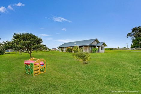 Photo of property in 2149 Awhitu Road, Pollok, Waiuku, 2684