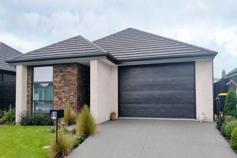 Photo of property in 12 Mcgarry Drive, Kaiapoi, 7630