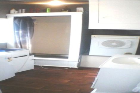 Photo of property in 11 Caroline Street, Mount Victoria, Wellington, 6011